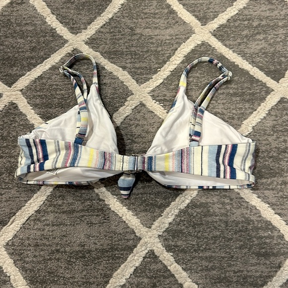 Splendid Bikini - Picture 4 of 7